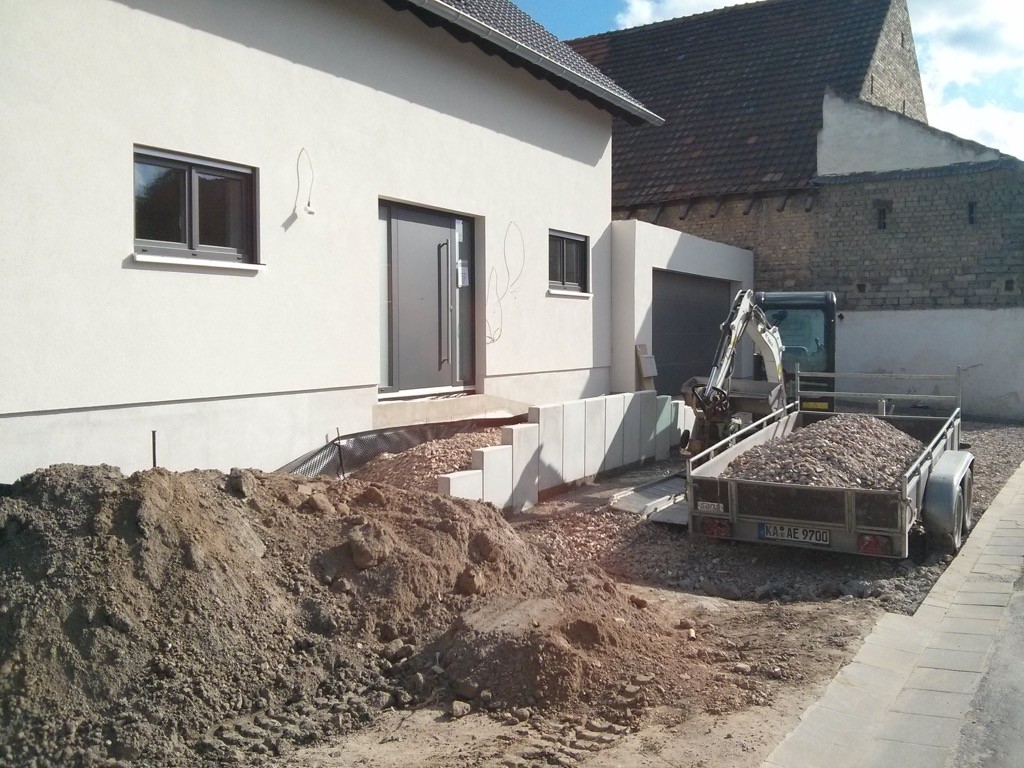 und Garageneinfahrt Abenteuer Hausbau